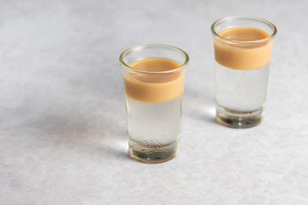 buttery nipple shot recipe